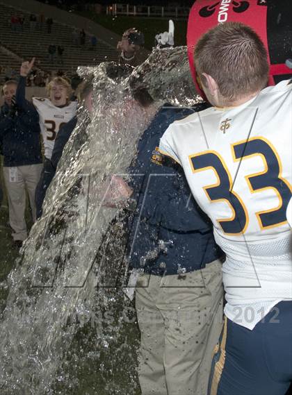 Thumbnail 2 in Whitmer vs. Archbishop Moeller (OHSAA D1 Final) photogallery.