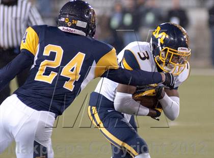Thumbnail 1 in Whitmer vs. Archbishop Moeller (OHSAA D1 Final) photogallery.