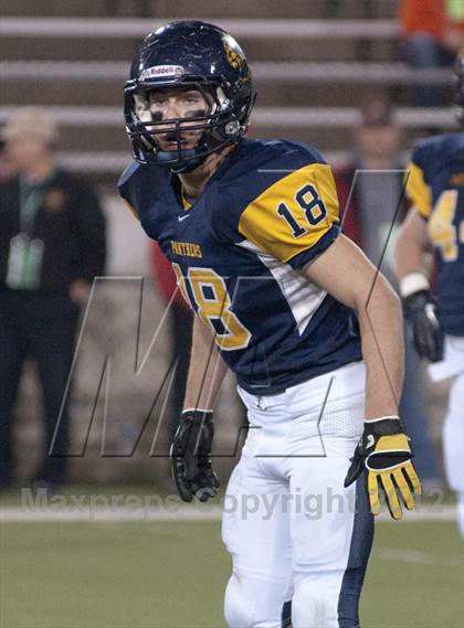 Thumbnail 2 in Whitmer vs. Archbishop Moeller (OHSAA D1 Final) photogallery.