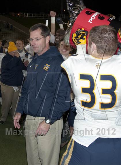 Thumbnail 2 in Whitmer vs. Archbishop Moeller (OHSAA D1 Final) photogallery.