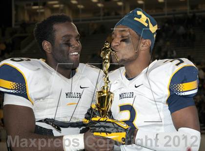 Thumbnail 2 in Whitmer vs. Archbishop Moeller (OHSAA D1 Final) photogallery.