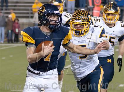 Thumbnail 2 in Whitmer vs. Archbishop Moeller (OHSAA D1 Final) photogallery.