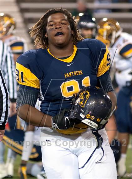 Thumbnail 1 in Whitmer vs. Archbishop Moeller (OHSAA D1 Final) photogallery.