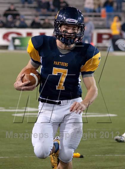 Thumbnail 1 in Whitmer vs. Archbishop Moeller (OHSAA D1 Final) photogallery.