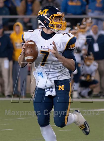 Thumbnail 1 in Whitmer vs. Archbishop Moeller (OHSAA D1 Final) photogallery.
