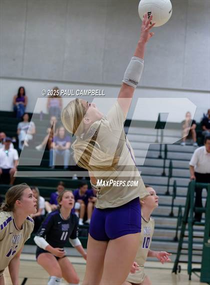 Thumbnail 3 in JV: Notre Dame Prep @ Horizon photogallery.
