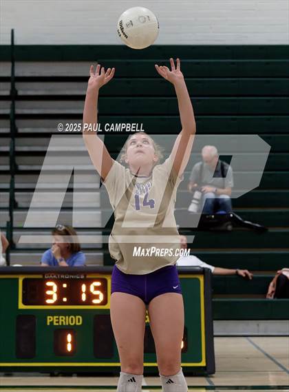 Thumbnail 2 in JV: Notre Dame Prep @ Horizon photogallery.