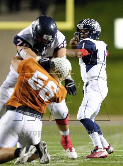 Thumbnail 1 in Allen vs. Round Rock Westwood (UIL 5A Division 1 Regional Playoff) photogallery.