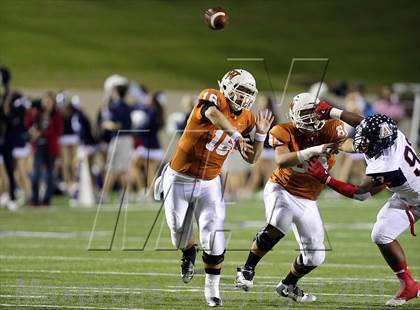 Thumbnail 2 in Allen vs. Round Rock Westwood (UIL 5A Division 1 Regional Playoff) photogallery.