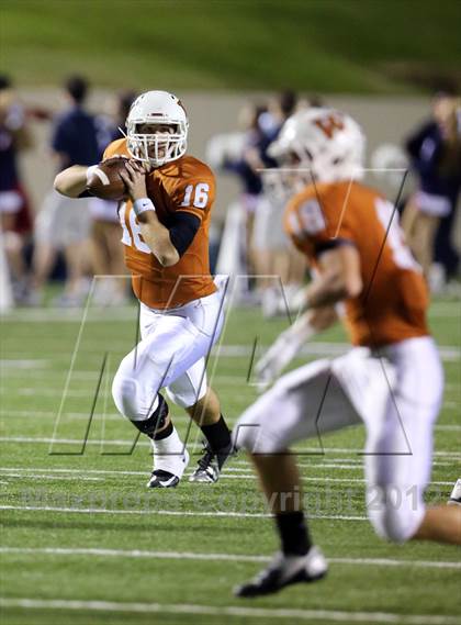 Thumbnail 1 in Allen vs. Round Rock Westwood (UIL 5A Division 1 Regional Playoff) photogallery.