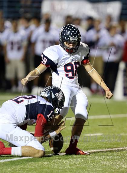 Thumbnail 2 in Allen vs. Round Rock Westwood (UIL 5A Division 1 Regional Playoff) photogallery.