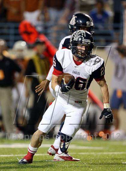 Thumbnail 2 in Allen vs. Round Rock Westwood (UIL 5A Division 1 Regional Playoff) photogallery.