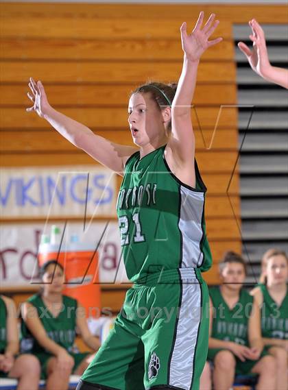 Thumbnail 1 in Ponderosa vs. Folsom (Lady Bulldogs Winter Classic) photogallery.