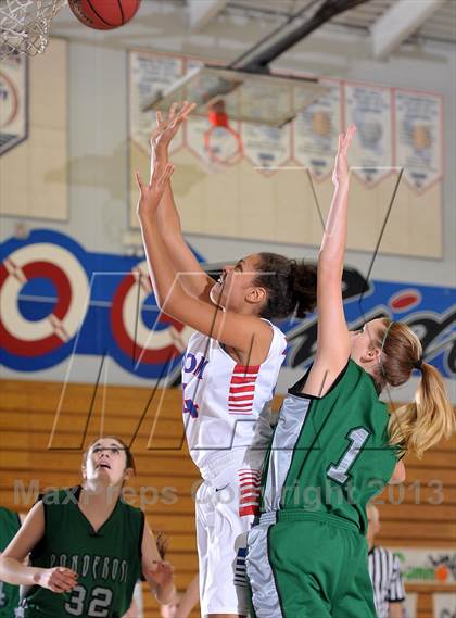 Thumbnail 1 in Ponderosa vs. Folsom (Lady Bulldogs Winter Classic) photogallery.