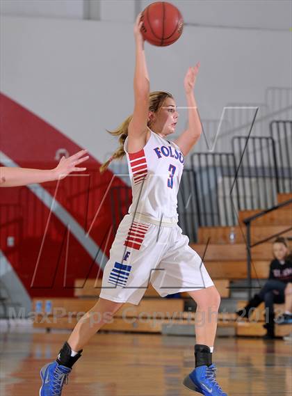 Thumbnail 3 in Ponderosa vs. Folsom (Lady Bulldogs Winter Classic) photogallery.