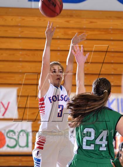 Thumbnail 3 in Ponderosa vs. Folsom (Lady Bulldogs Winter Classic) photogallery.