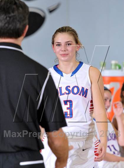 Thumbnail 3 in Ponderosa vs. Folsom (Lady Bulldogs Winter Classic) photogallery.
