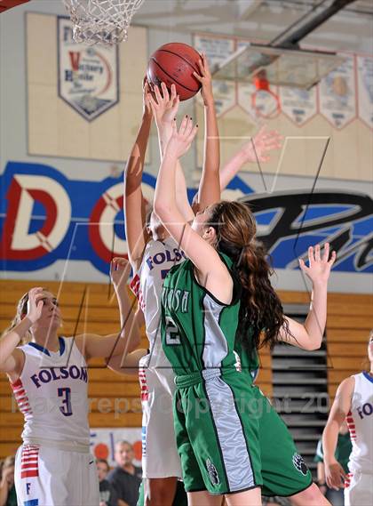 Thumbnail 1 in Ponderosa vs. Folsom (Lady Bulldogs Winter Classic) photogallery.
