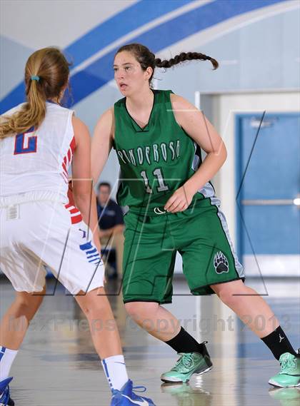 Thumbnail 2 in Ponderosa vs. Folsom (Lady Bulldogs Winter Classic) photogallery.
