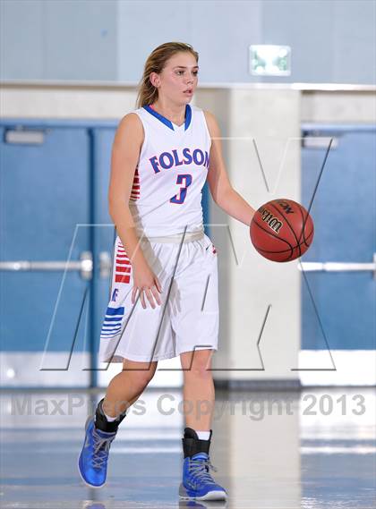 Thumbnail 3 in Ponderosa vs. Folsom (Lady Bulldogs Winter Classic) photogallery.