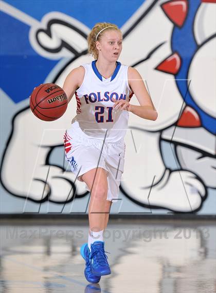 Thumbnail 3 in Ponderosa vs. Folsom (Lady Bulldogs Winter Classic) photogallery.