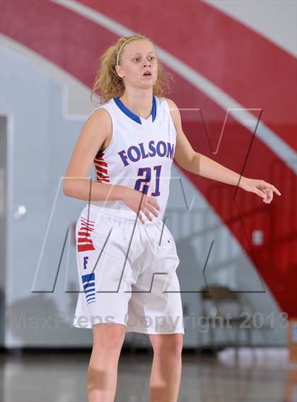 Thumbnail 2 in Ponderosa vs. Folsom (Lady Bulldogs Winter Classic) photogallery.