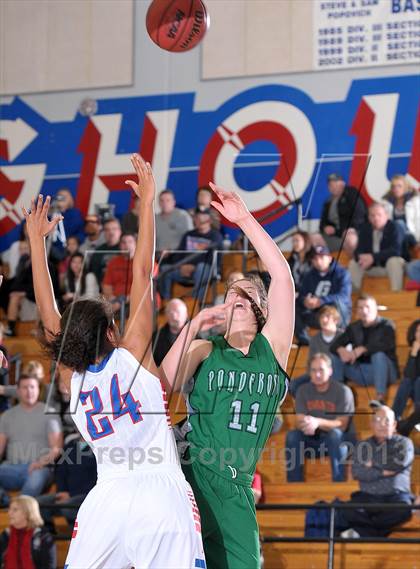 Thumbnail 1 in Ponderosa vs. Folsom (Lady Bulldogs Winter Classic) photogallery.