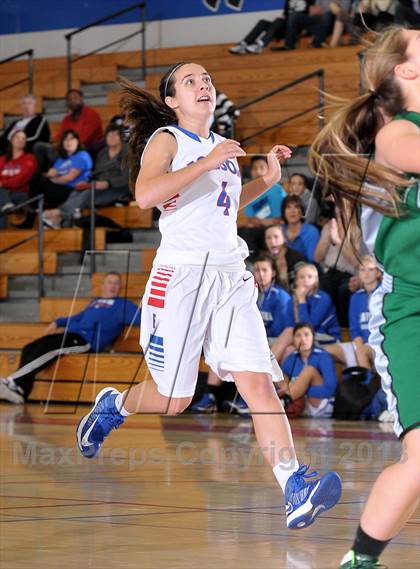 Thumbnail 1 in Ponderosa vs. Folsom (Lady Bulldogs Winter Classic) photogallery.