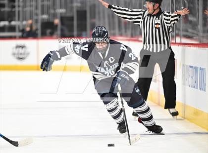Thumbnail 3 in Denver East vs. Valor Christian (CHSAA 5A State Final Game) photogallery.