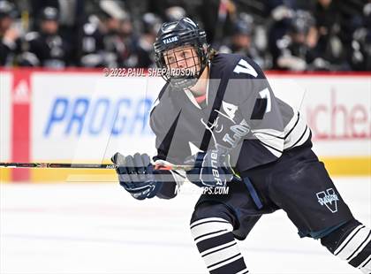 Thumbnail 2 in Denver East vs. Valor Christian (CHSAA 5A State Final Game) photogallery.