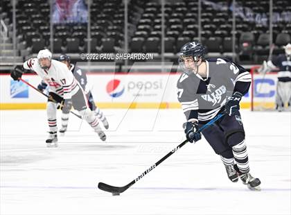 Thumbnail 1 in Denver East vs. Valor Christian (CHSAA 5A State Final Game) photogallery.