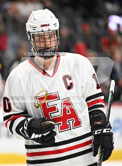 Thumbnail 3 in Denver East vs. Valor Christian (CHSAA 5A State Final Game) photogallery.