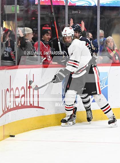 Thumbnail 2 in Denver East vs. Valor Christian (CHSAA 5A State Final Game) photogallery.