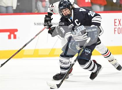 Thumbnail 2 in Denver East vs. Valor Christian (CHSAA 5A State Final Game) photogallery.