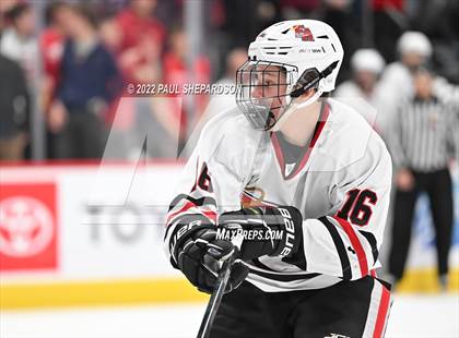 Thumbnail 3 in Denver East vs. Valor Christian (CHSAA 5A State Final Game) photogallery.