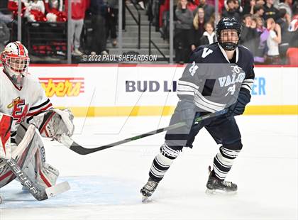Thumbnail 3 in Denver East vs. Valor Christian (CHSAA 5A State Final Game) photogallery.