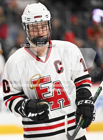 Thumbnail 1 in Denver East vs. Valor Christian (CHSAA 5A State Final Game) photogallery.