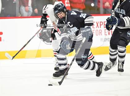 Thumbnail 3 in Denver East vs. Valor Christian (CHSAA 5A State Final Game) photogallery.
