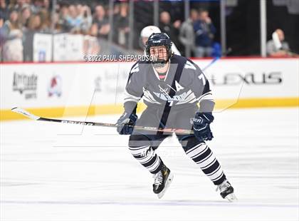 Thumbnail 2 in Denver East vs. Valor Christian (CHSAA 5A State Final Game) photogallery.