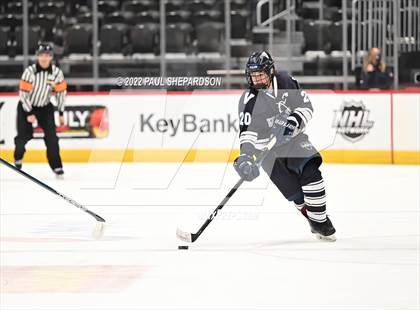 Thumbnail 1 in Denver East vs. Valor Christian (CHSAA 5A State Final Game) photogallery.