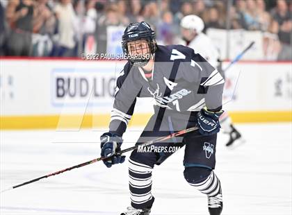 Thumbnail 1 in Denver East vs. Valor Christian (CHSAA 5A State Final Game) photogallery.