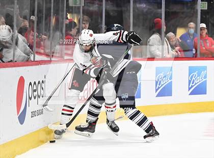 Thumbnail 2 in Denver East vs. Valor Christian (CHSAA 5A State Final Game) photogallery.