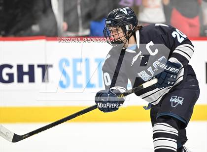 Thumbnail 2 in Denver East vs. Valor Christian (CHSAA 5A State Final Game) photogallery.