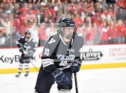 Thumbnail 1 in Denver East vs. Valor Christian (CHSAA 5A State Final Game) photogallery.