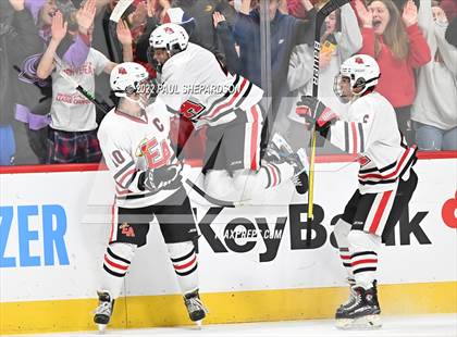 Thumbnail 1 in Denver East vs. Valor Christian (CHSAA 5A State Final Game) photogallery.