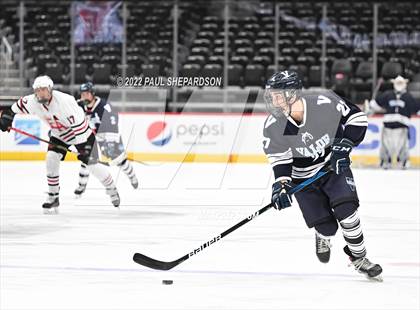 Thumbnail 3 in Denver East vs. Valor Christian (CHSAA 5A State Final Game) photogallery.