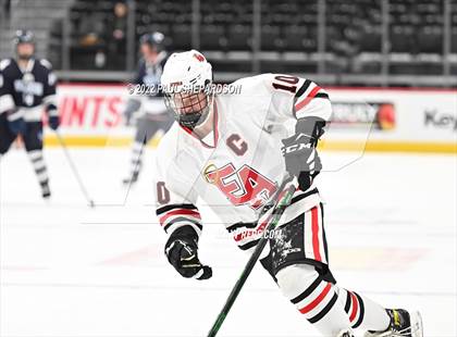 Thumbnail 1 in Denver East vs. Valor Christian (CHSAA 5A State Final Game) photogallery.