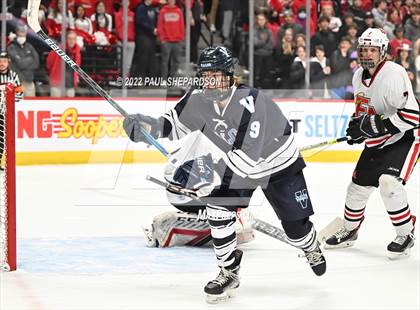 Thumbnail 2 in Denver East vs. Valor Christian (CHSAA 5A State Final Game) photogallery.