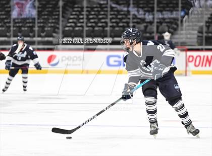 Thumbnail 1 in Denver East vs. Valor Christian (CHSAA 5A State Final Game) photogallery.