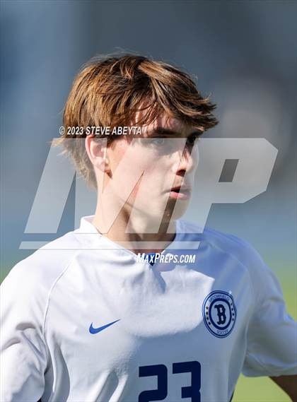 Thumbnail 3 in Ralston Valley vs. Broomfield (CHSAA 5A Quarterfinal) photogallery.